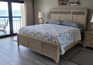 Newly Renovated Ocean Front Condo