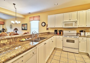 Spacious World Tour Condo!