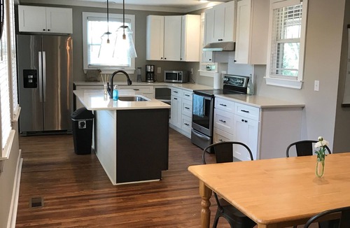 Augusta House | 1.3 Mile Walk to the Augusta National Clubhouse! Lovely Cottage with Space!