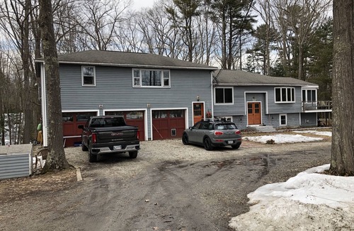 Freeport Apartment | 1 bedroom apartment beautiful location on pond in South Freeport