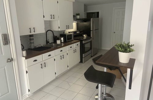Hull Apartment | 1-Bedroom apt only 5 min from Downtown Ottawa