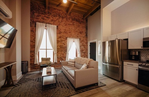 Jonesville Apartment | 1 Bedroom Suite Downtown Elkin Yadkin Valley