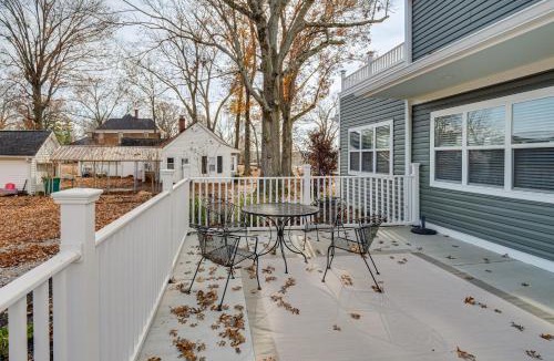 Lewisburg House | 1 Block to Dtwn Lewisburg! Quiet Home w/Decks