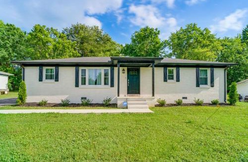 Gallatin House | 1 Mi to Gallatin Square! Family-Friendly Home