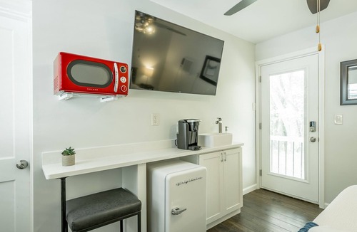 Chattanooga Cabin | 13: The Eero Room - A PMI Scenic City Vacation Rental