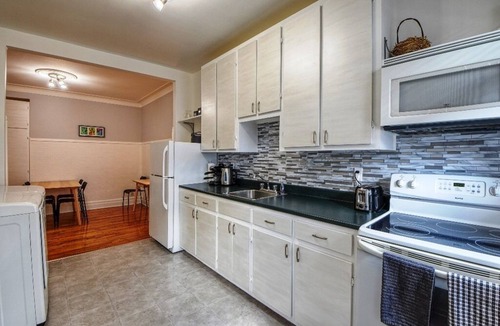 Plateau Mont Royal Apartment | #156 - Montreal-Style Furnished APT with Balcony