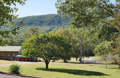 Lupton City House | 1900 Farmhouse with Luxury Spa Bath, 2 Master Bedrooms, Historic Home