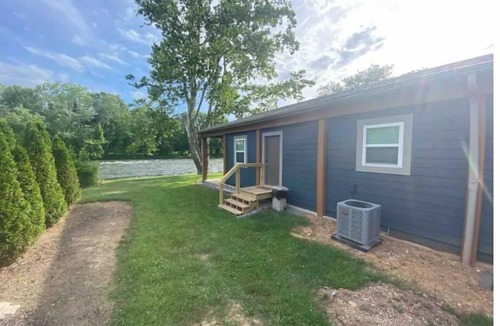 Elizabethton Cabin | 1BR on Watauga River near Watauga Lake