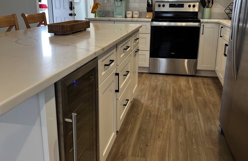 Corolla Light Condo | “2 Impulsive” Luxury Condo Steps from the beach in the Beach Club at Whalehead