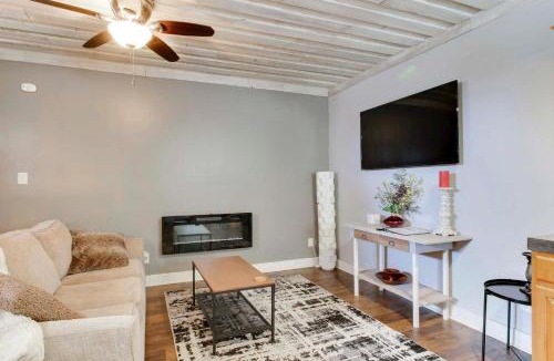 Greenwood Apartment | 2 Mi to Self Regional MC: Updated Apartment