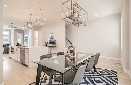 Downtown Nashville House | 2 - Skyline VIEWS - The Music City Collection