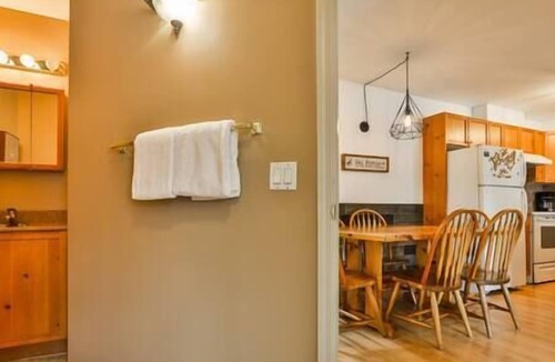 Fernie House | 2 Story Townhouse/Main Floor Deck/Loft