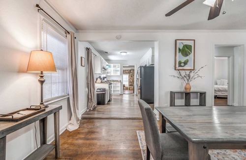 Ellendale House | 20 Minutes from Downtown - Blues City Retreat