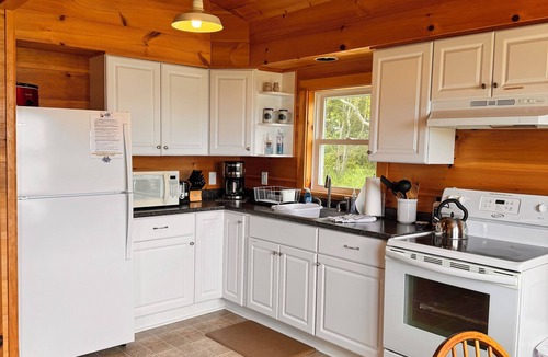 Steuben Cottage | 2bd, on Pigeon Hill Bay, fire pit, star lit sky, AC in loft, quiet, sm dogs