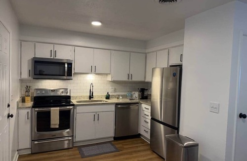 St. Andrews House | 2BR 1.5BA Gorgeous Condo Near Hospitals - Shopping