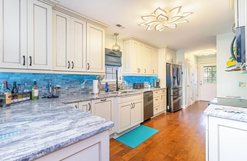 Long Bay Estates House | 2nd Row 4 BR with a Private Pool! Tide Down