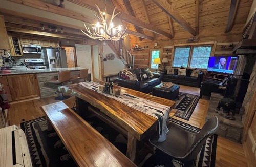 Seven Devils Cabin | 3BR 3BA Log Cabin, Pond Front, Hot Tub, Pool Table, near Skiing & Pet friendly