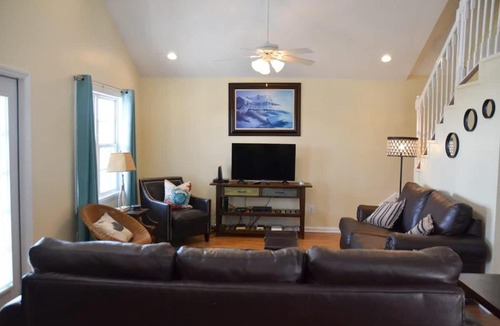 Stacy House | 3BR Loft Cozy House Fishing Boating Views
