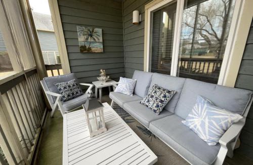 Arcadian Shores Villa | 3C Canterbury Court