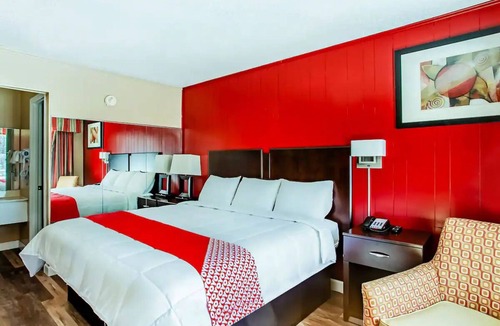 Ridgeland Hotel | 4 Affordable King Rooms for Value-Minded Travelers w/Free Parking