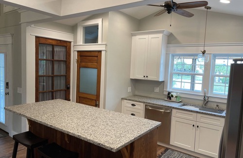 Ocean Isle Beach Cottage | 4 Bed 3.5 Bath Pool Mid Island, Quiet Garden lined Street, steps from the Beach!