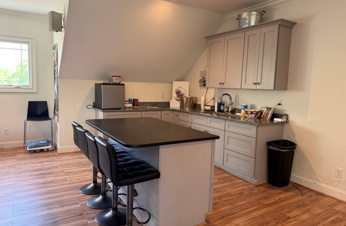 Thomasville House | 5-bedroom home with pool and hot tub in Thomasville. Relax with the family.