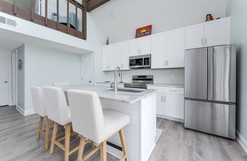 Colington Harbour House | 5260-Shenanigan's, 3BR Soundfront Home | Gated Community Pool