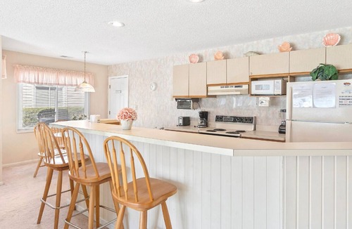 Sea Trail Condo | 8B Colony at Oyster Bay - Pet-friendly first level Two bedroom/two bath condo in Sunset Beach