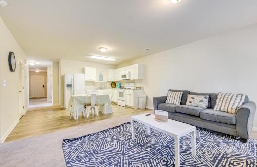 Sunset Beach House | 9 Mi to Shore: Family-Friendly Sunset Beach Home