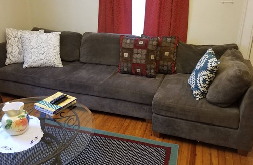 East Durham House | A Cozy Pet Friendly close to Downtown 4.4 miles to Duke Hospital