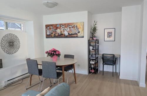 Mount Pleasant Apartment | A Peaceful Uptown Retreat - Easy Access Everywhere