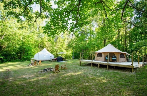 Boomer RV Rental | A place for peace… relaxing stay on a holistic farm in Western NC
