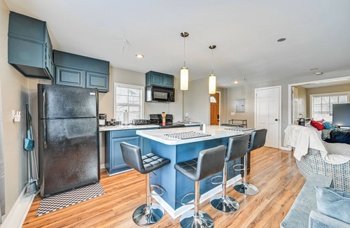 Charlotte House | 'AAG's Comfort Zone' Guesthouse 5 Mi to UNCC!