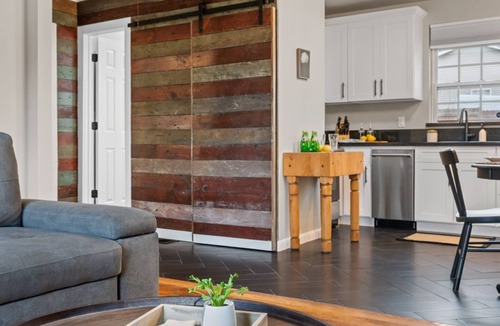 Franklin Cottage | Adorable cottage in Franklin l Detached home l Pet friendly l Close to town