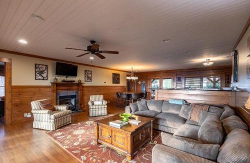 Apple Ridge House | Alpine Vista