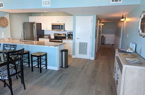 North Myrtle Beach Condo | AMAZING VIEWS-Cherry Grove Oceanfront Luxury, Hot Tubs, Pools & Lazy River