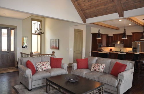 Seneca House | Amazing Waterfront Location on Lake Keowee!