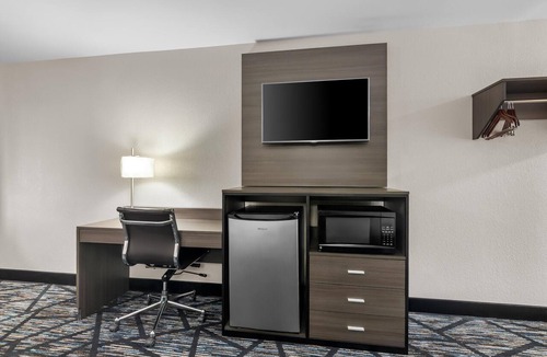 Bishopville Hotel | Americas Best Value Inn Bishopville