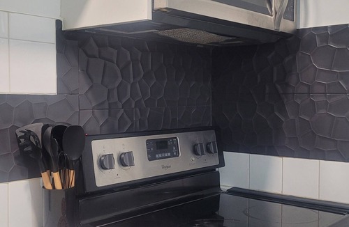 Cranston Apartment | Amy's Elegant 1 Bedroom Apartment - NO CLEANING FEE!