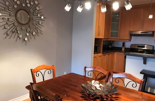 Milton Park Condo | ApartHotelMontreal - 222512 Splendid Suite 304