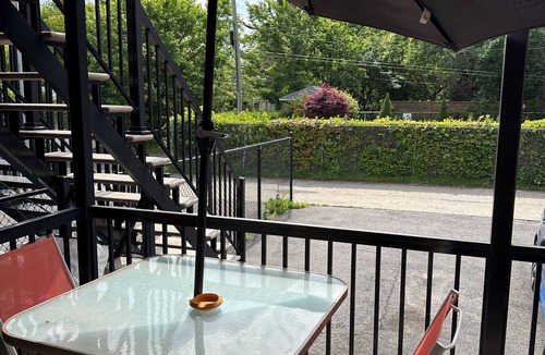 Villeray—Saint-Michel—Parc-Extension Apartment | Apartment for rent in Montreal