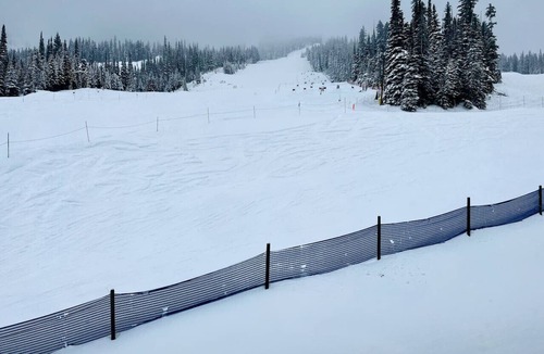 Okanagan-Similkameen Apartment | Apex Mountain ~ Alpine Ski Out ~ Apex Mountain Inn