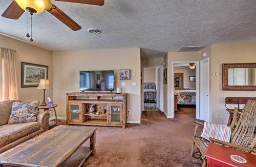 Boone Apartment | Appalachian Boone Horse Ranch Retreat with Mtn Views