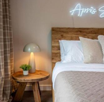 Golden House | Apres Ski, DT, MtnView, TopFloor, AC, Sleeps 6