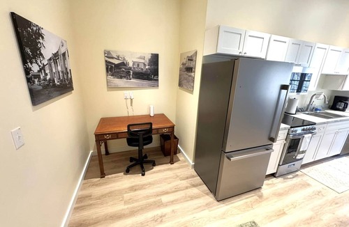 Hot Springs Apartment | Apt. 4 Tower View Apartment in the Heart of Hot Springs