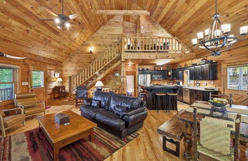Ridges Over the Lake Cabin | Aska Bliss | Mountain Retreat in Aska Adventure Area