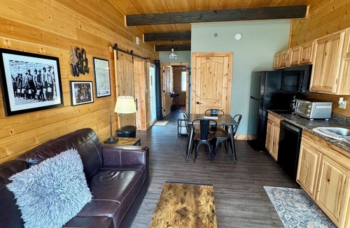 Bramwell Cabin | ATV TrailCamp: Price's Place- Just seconds from the HMT Pocahontas Trailhead!