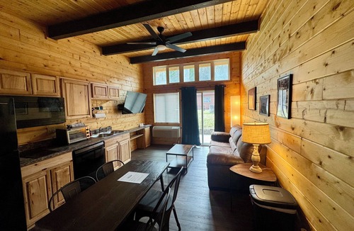 Bramwell Cabin | ATV TrailCamp: Sip's Shack- Just seconds from the HMT Pocahontas Trailhead!