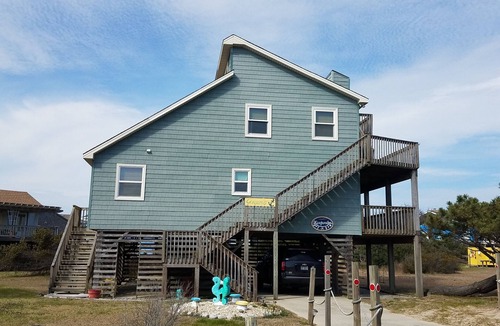 South Nags Head House | ⚓️AUG 15-22 DISCOUNT! PRIVATE STREET & AMAZING OCEAN VIEW! STEPS FROM THE BEACH!