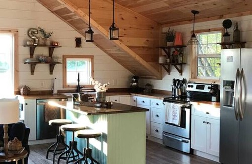 Lebanon House | Barndominium with lake view, close to Nashville!